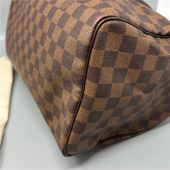 Louis Vuitton Damier Ebene Speedy 30 - Picture 4 of 14